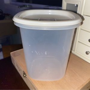 Rubbermaid Servin Saver